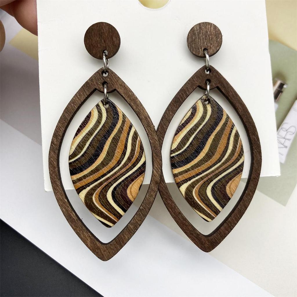 Bohemian Retro Wooden Leaf Earrings - Water Ripple Style