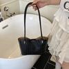 Large-capacity hollow bag women's summer versatile shoulder mother and child bag leisure work commuter tote bag
