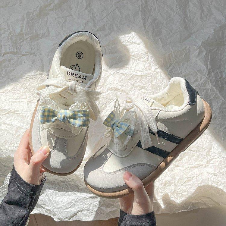 Hässlich süßer Mango-Kopf weiches Mädchen Leinenschuhe Schüler neuer Schüler Großkopfschuhe mit Rock