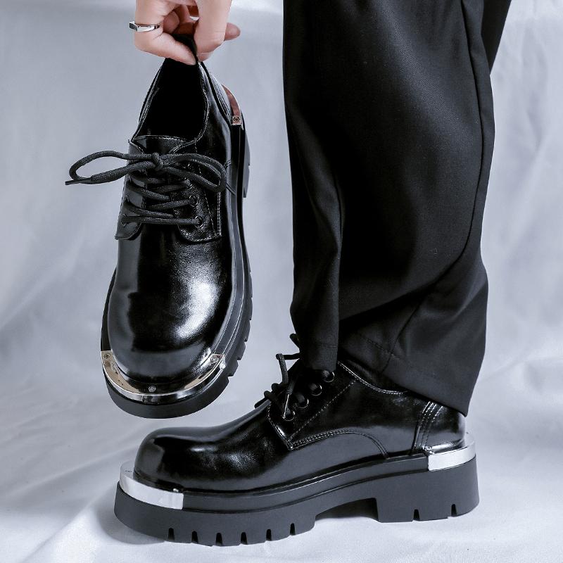 Klasická černá pánská formální kožená obuv v britském stylu s tlustou podrážkou, jarní pánské pohodlné a protiskluzové šněrovací ležérní derby boty