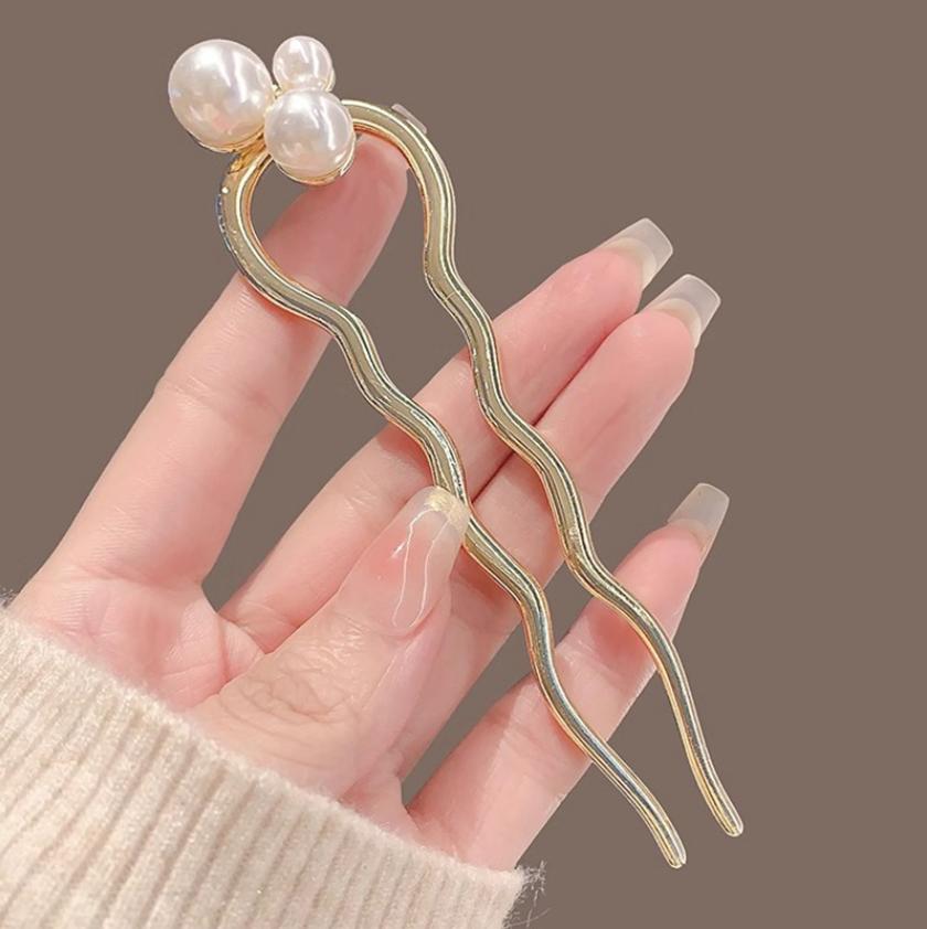 Simple U Shape Hair Clips Bobby Pins for Women Metal Bobby Pins Barrettes Bridal Hairstyle Tools Accessories for Women Bun Maker