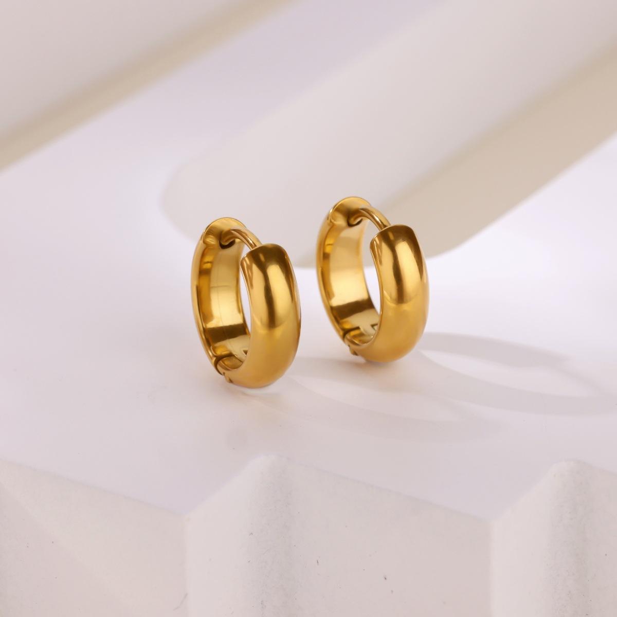 

Stylish Mini Hoop Earrings For Women Fashion Shiny Zirconia Heart Hoops Earring Gold Color Stainless Steel Jewelry Party Gifts Gold