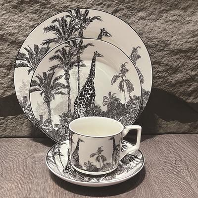 Taza de Café y Plato Estilo Ins Jirafa Francesa Taza de Cerámica Retro Nicho Té de la Tarde Taza de Café Platos Platos de Cena