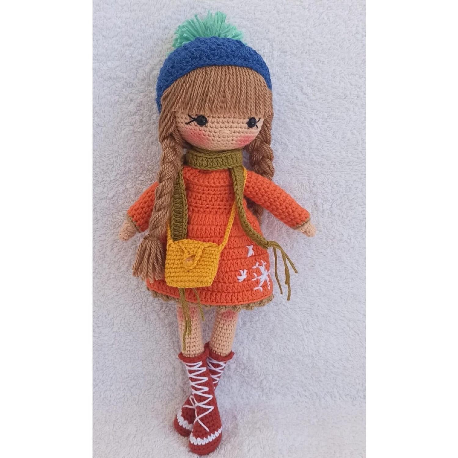 

Органическая игрушка Зимняя красавица Амигуруми чистый