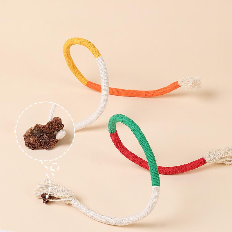 Cat String Toy Interactive Cat Scratcher Cotton Rope Toy Bite-Resistant Chewing Teething Cat Toy Pet Teaser Wand String Rope