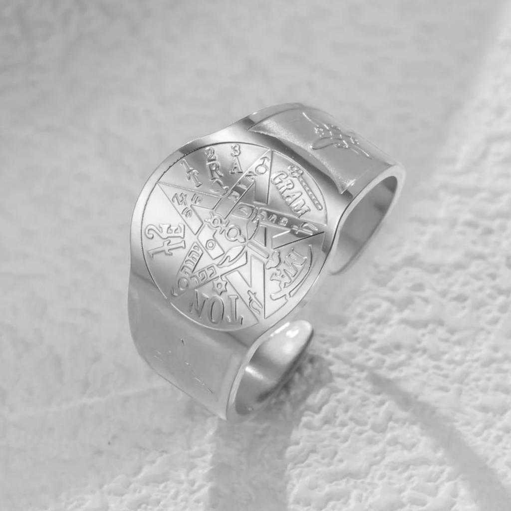 LIKGREAT Witchy Knot Ring for Women Men Pentagram Gothic Rings Pagan Celtic Gift Stainless Steel Jewelry Valentine's Day Gift