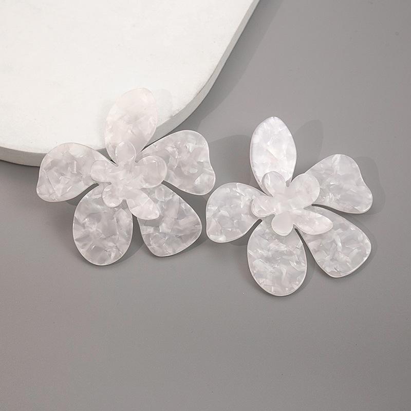 Multi-Colored Flower Earrings, Exaggerated Personality Five-Petal Flower Resin Earrings, High-End Design Floral Stud Earrings For Women