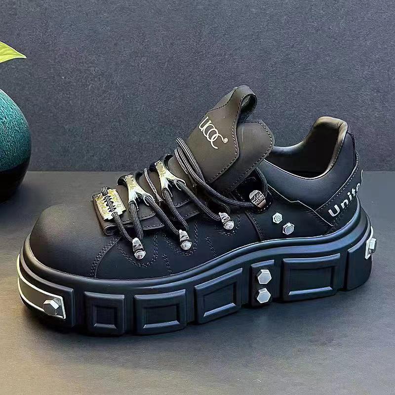 

Вуличний хіп-хоп Танцювальний панк Мотоциклетні черевики Чоловічі черевики Модний дизайн Металеві декорації заклепки Шкіряні черевики 43