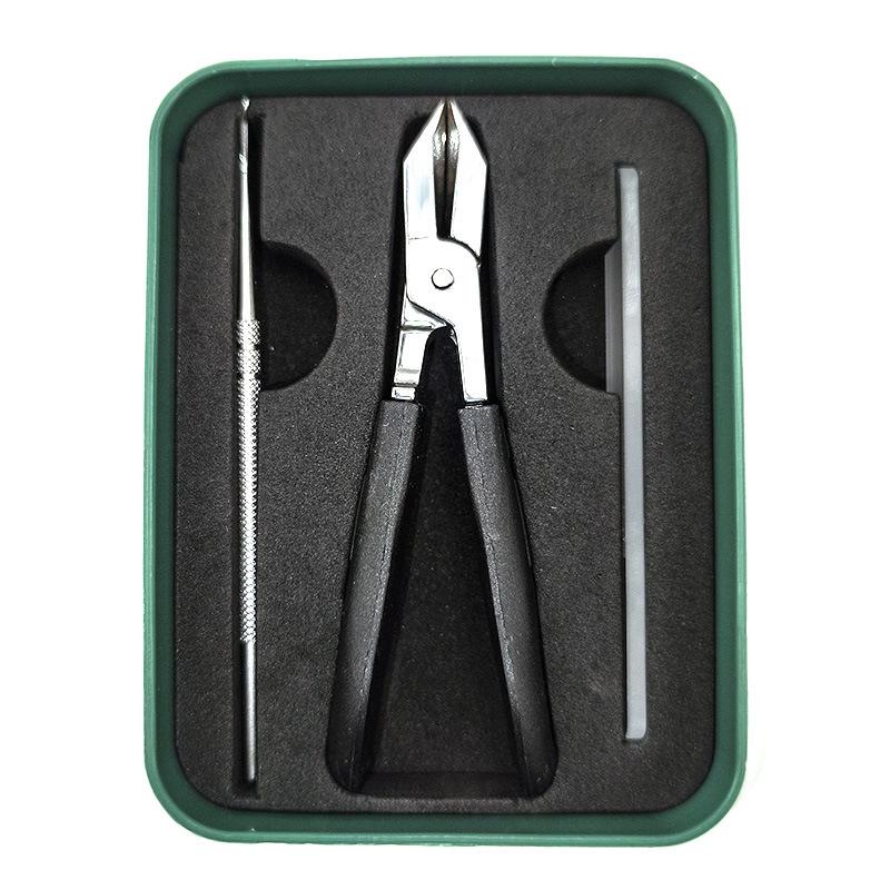 Super Sharp Oblique Nail Clippers: Large Opening, Anti-Splash, Pointed Mouth for Ingrown and Thick Toenails