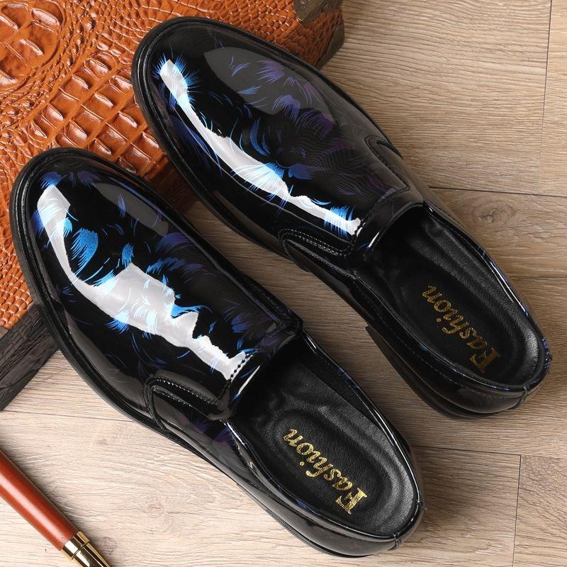 Деловые туфли с острым носком из натуральной кожи на плоской подошве — фото 5