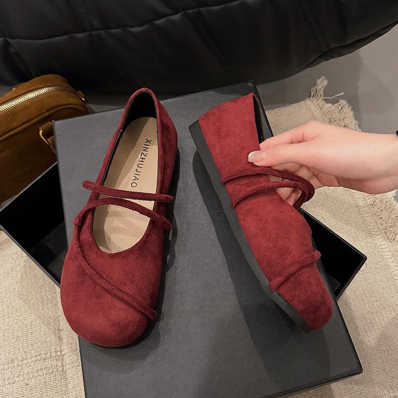 Ladies' Round-Toe Footwear: Retro Korean-Style Y2k Slip-On Shoes for Spring & Autumn, Flat Shoes for Young Women