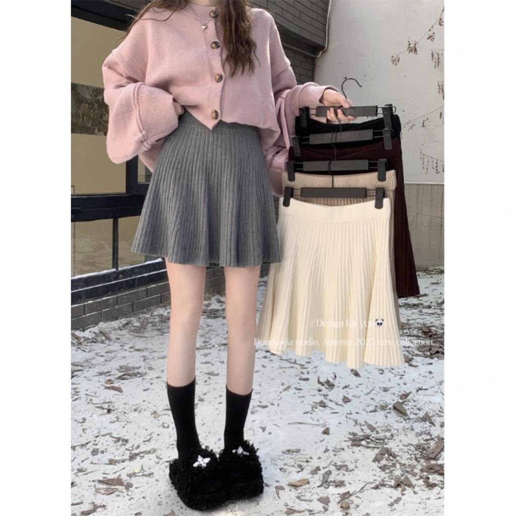 Grey Slimming High-Waisted Knit A-line Skirt - Women's 2025 Retro Korean Style Short Skirt