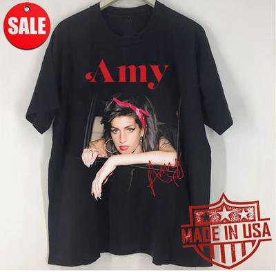 New Amy Winehouse In Car Gift For Fans Unisex S-5XL Shirt Unisex T-Shirt - Men's Summer Cotton Graphic Tee