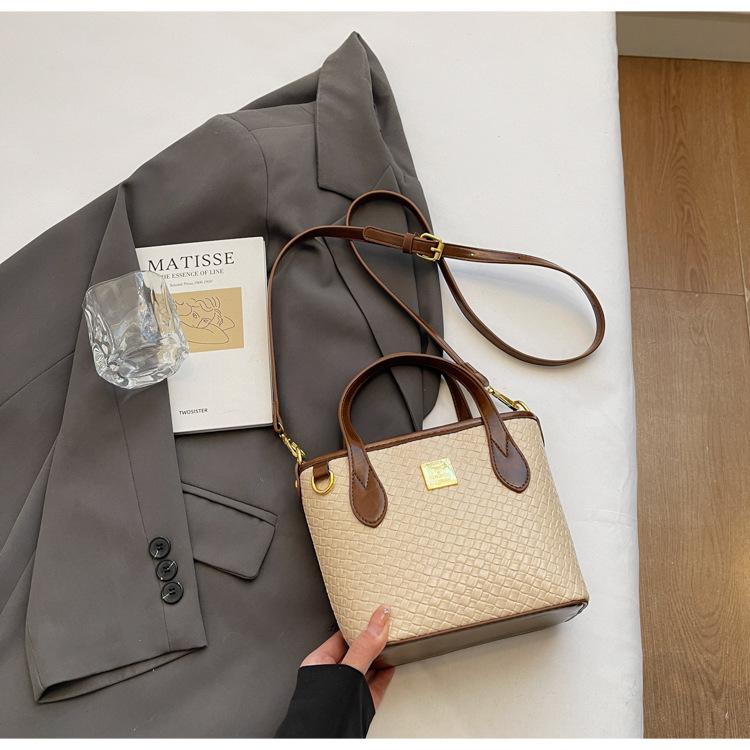 

Niche handbag women s new popular fashion versatile high-end single shoulder crossbody bucket bag
