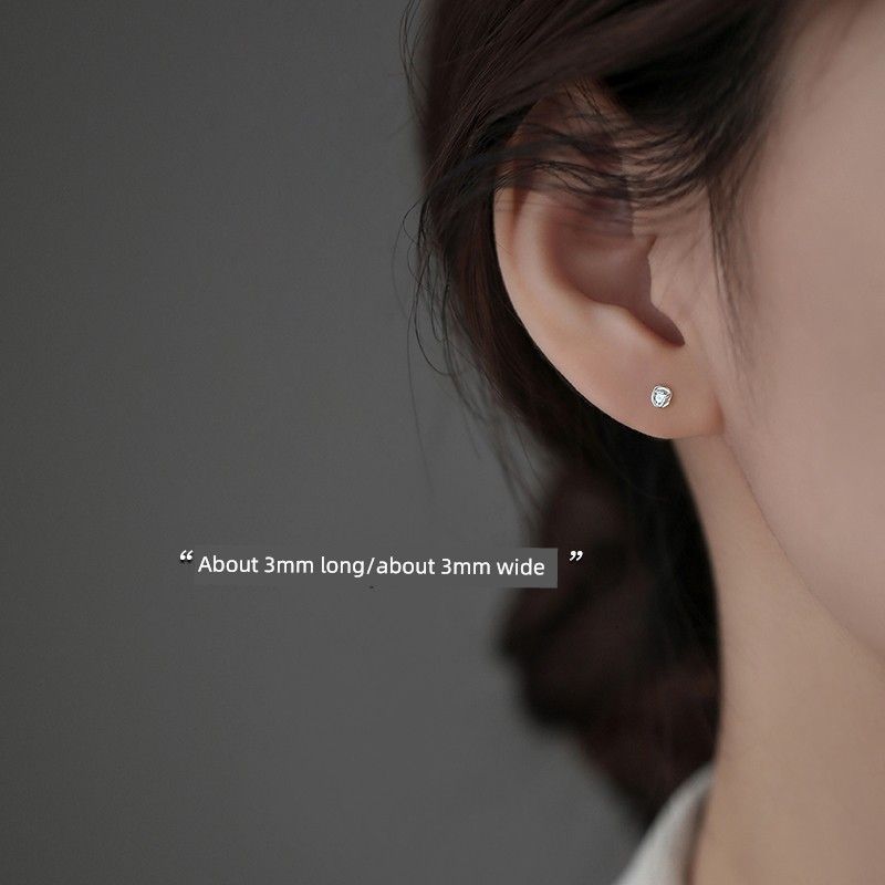 

[Xiangnan] 999 Sterling Silver Mini Zircon Stud Earrings Special Interest Light Luxury 2025 New Hot-Selling Earrings Classy Earrings for Women 999 silver mini zircon earrings (two price)