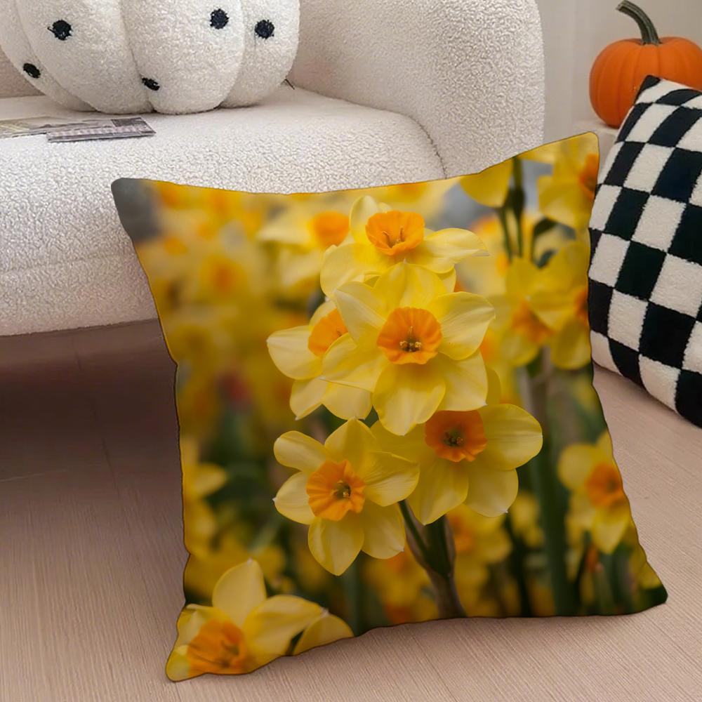 Warm bright yellow Daffodil Narcissus flowers Cushion Cover Throw Pillow Cover Hidden Button Durable Polyester Chair Cushion