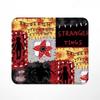 Kreativní Stranger Things Velká kožená podložka pod myš Kancelářská herní podložka na stůl Uzamykatelná hrana Protiskluzová vodotěsná podložka pod myš Podložka pod klávesnici Americká TV periferie