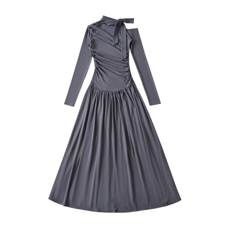 

2025 Autumn Irregular Open-Back Pleated Hem Dress for Europe and America Medium деревне вугілля/сірий колір