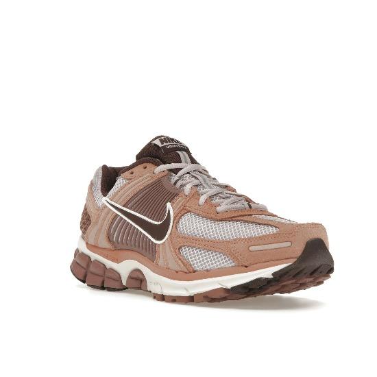Nike Zoom Vomero 5 Dusted Clay Men Sneakers  HF1553-200