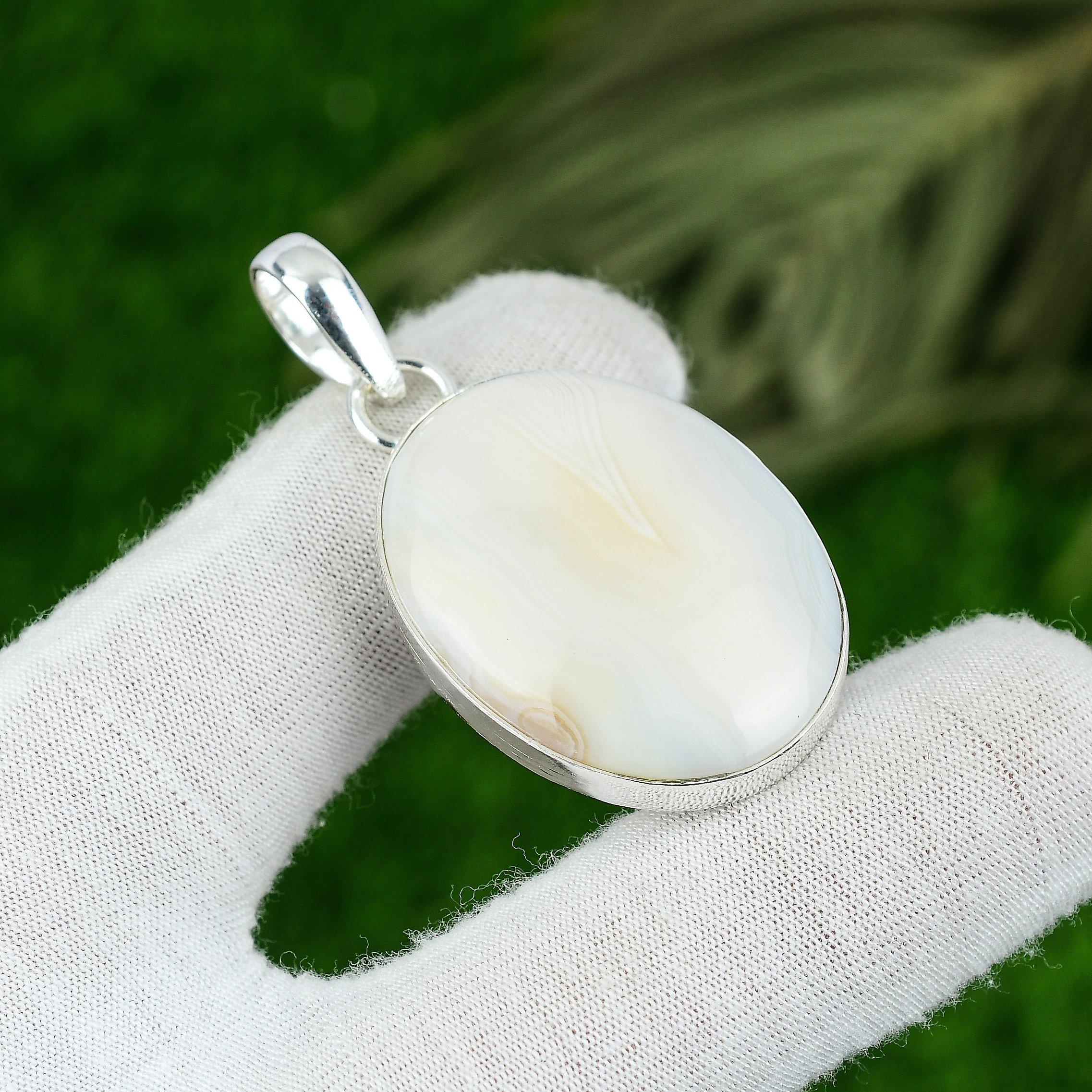 

Oval Botswana Agate Gemstone 925 Silver Wedding Wife Bezel Boho Pendant Jewelry