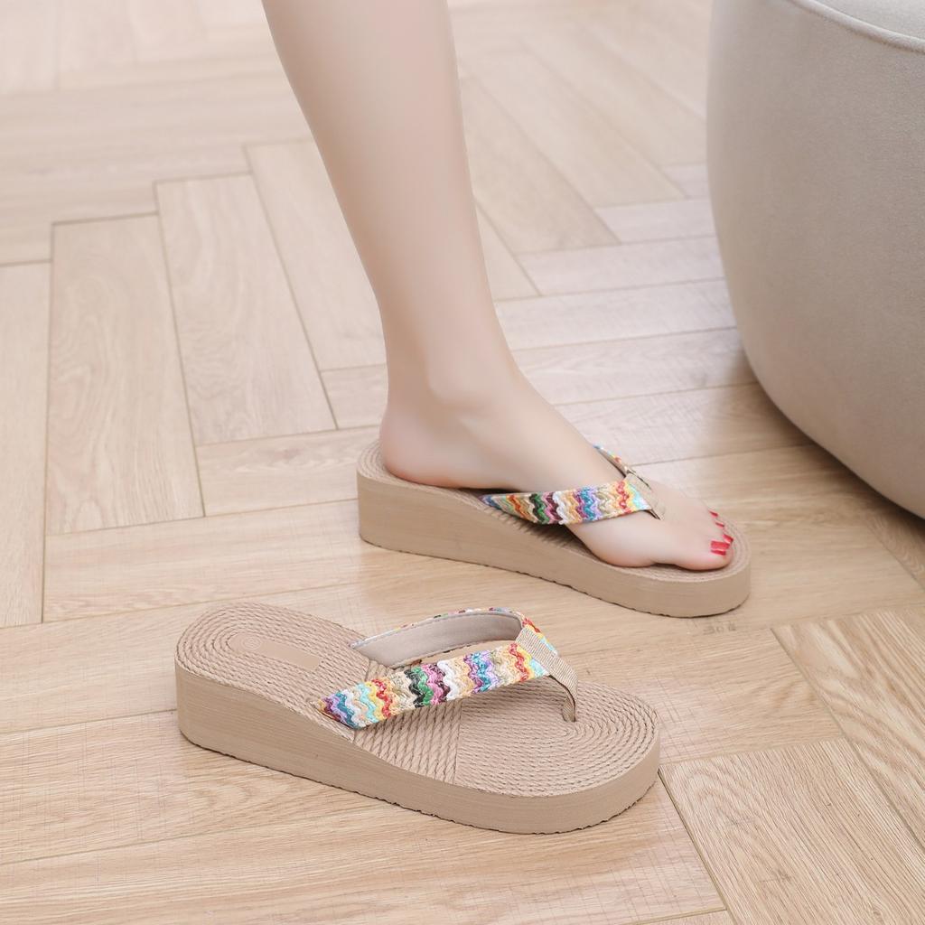 Women's Fashion Trend Anti Slip Wear-resistant Comfortable Soft Bottom Ethnic Style Flat Heel Flip Flops