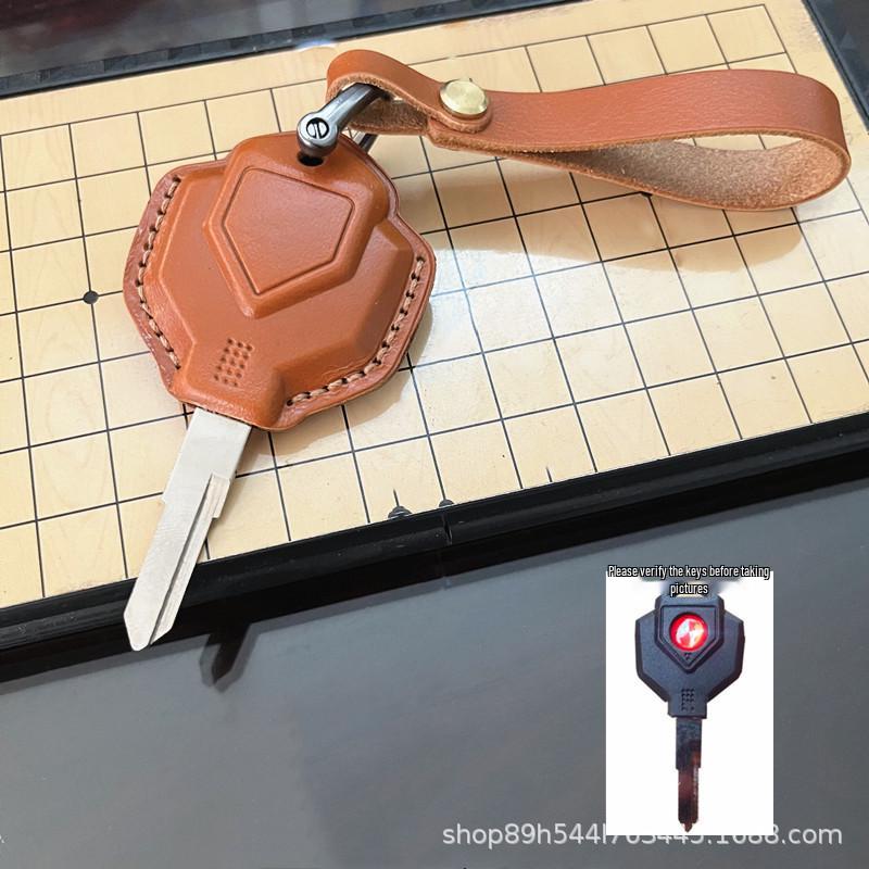 Yangtze 700 Motorcycle Leather Key Case - Retro Style Key Bag with Chain