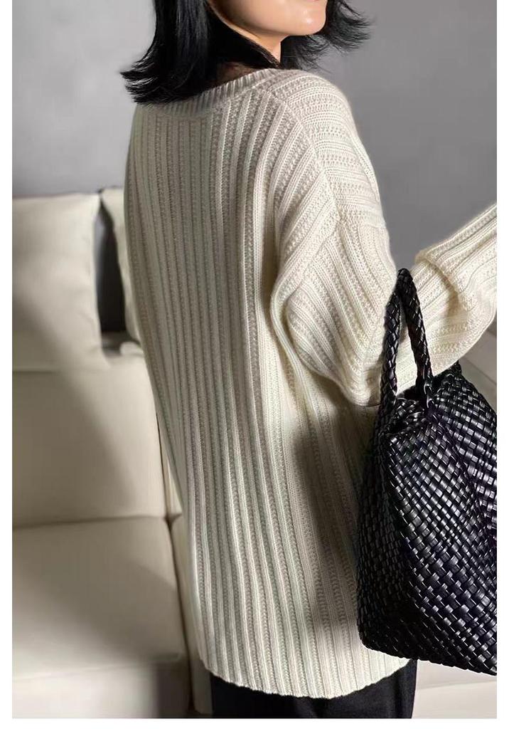 Women's European High-End V-Neck Wool Pullover - 100% Pure, Mid-Length, Loose-Fit, Thickened Knit Sweater