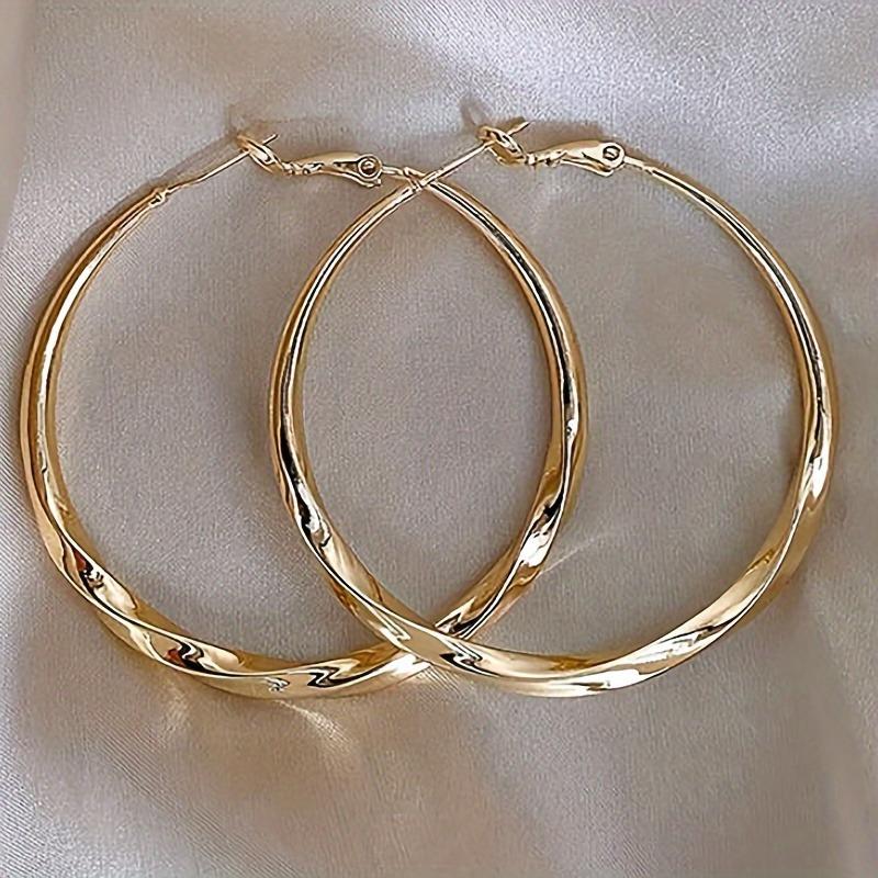 Trendy Circle Designed Golden Color Hoop Earrings Fashion Simple Jewelry For Womens Daily Wear Accessories Earrings Jewelry Gift