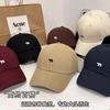 Wide-brimmed baseball cap with polar bear embroidery, versatile, makes the face look smaller, unisex, suitable for both men and women