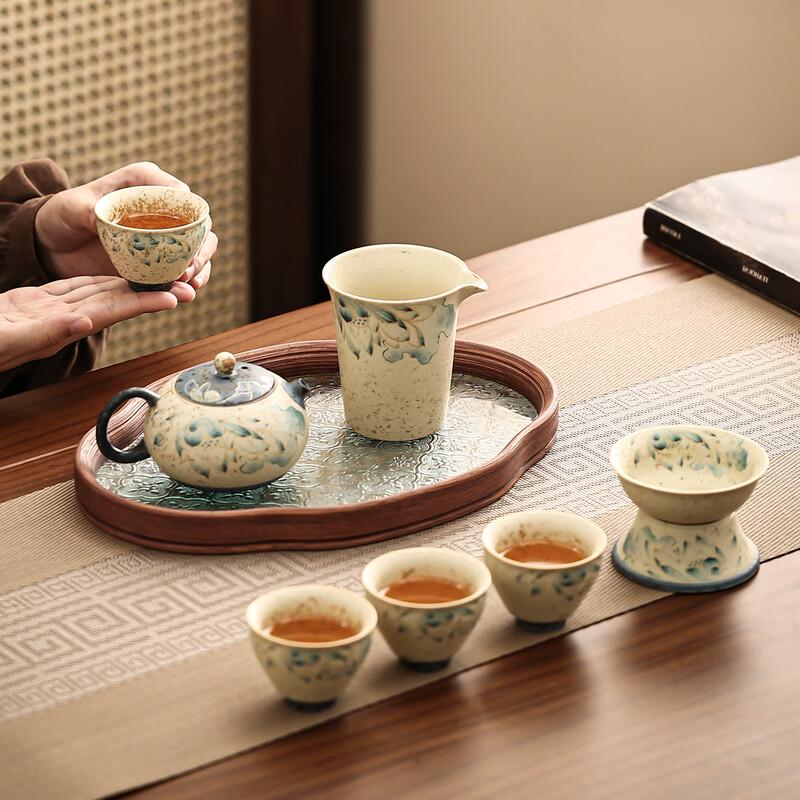 Imuzzi  Jiangshanxing  Volcanic Stone 7-Piece Tea Set