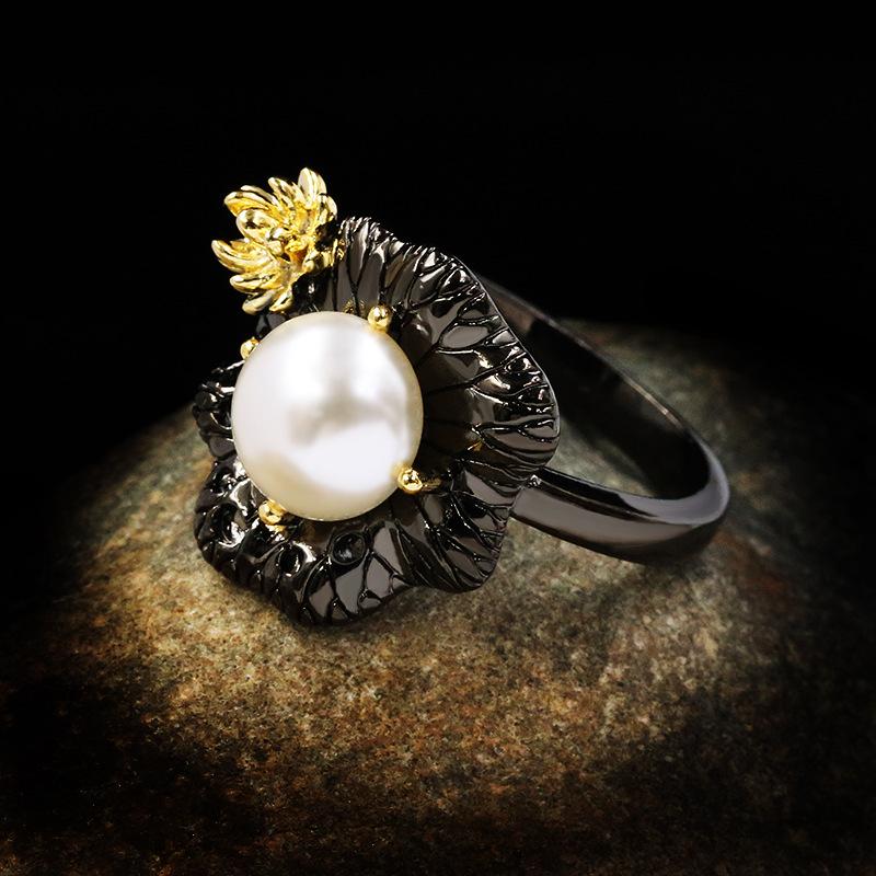 New Jewelry Original Design of Baroque Pearl Ring, Noble Craftsmanship  Two Colors of Flowers