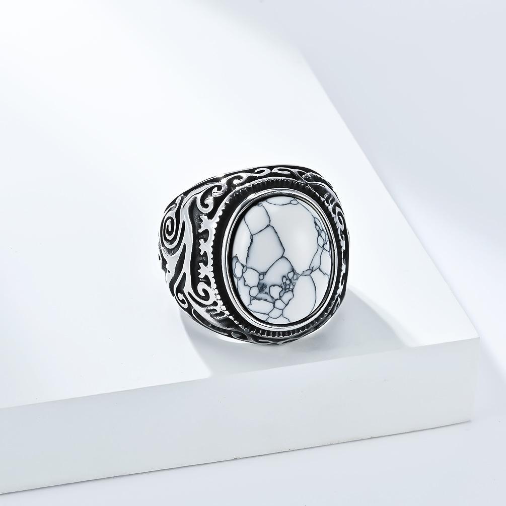 New Retro Engraved Inlaid Tiger Eye Gem Titanium Steel Ring Men's Personality Black and White Turquoise Stainless Steel Finger Ring