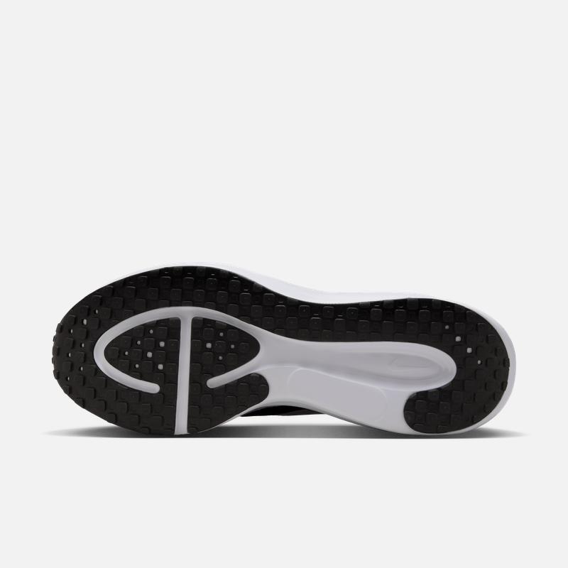 Nike Official NIKE REVOLUTION 8 EASYON Men's Road Running Shoes, Model Number HQ2414
