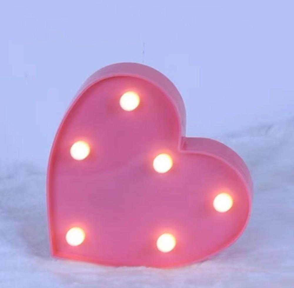 1PC creative LED heart-shaped night light, powered by batteries(excl),suitable for holiday and party atmosphere decoration