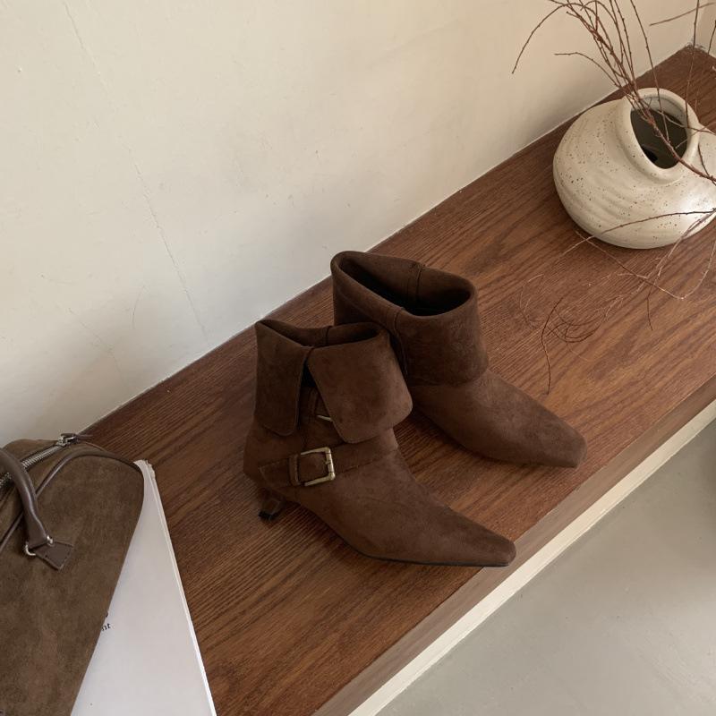 

Boots two thick wear special-shaped heel 2025 autumn and winter new and bare boots thin boots square head women s boots short barrel 39 кофейный