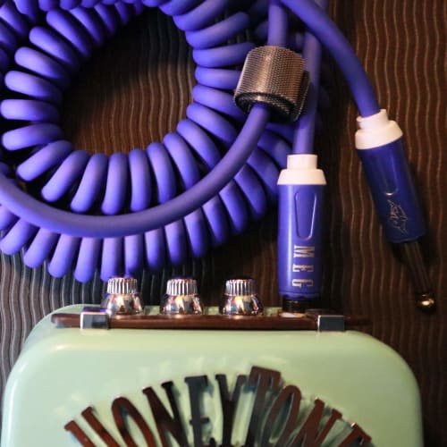 Aestivate Guitar Coiled Cable, Bass Shielded, Curled Cord, 6.35mm Stereo Plug, Instrument Cable, 5m (Blue)