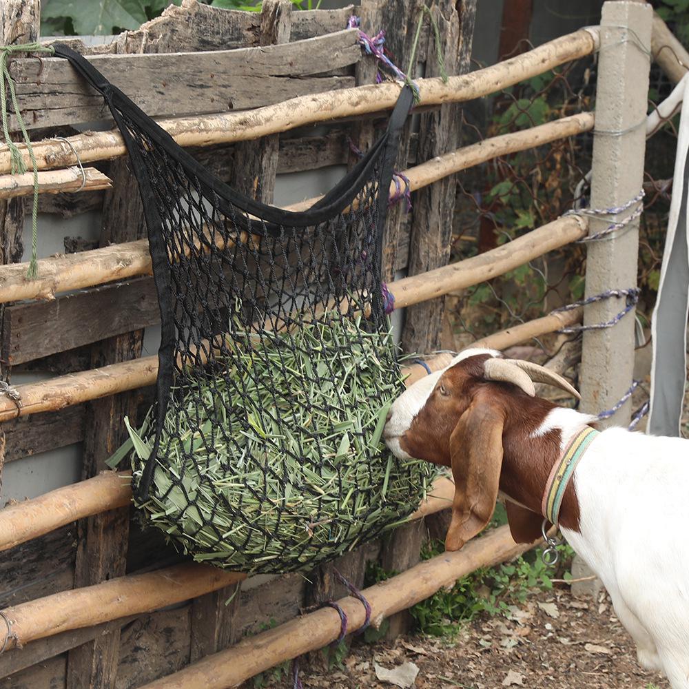 Large Capacity Hanging Equestrian Hay Feeding Bag