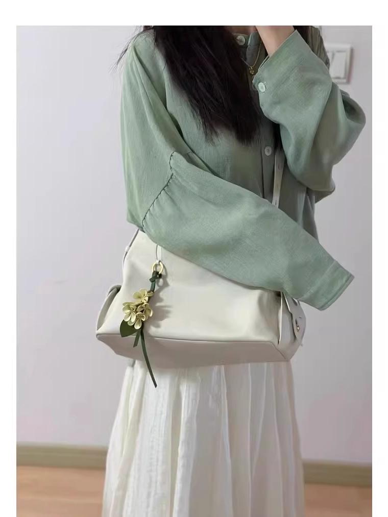 Osmanthus Pendant: Handmade Chinese Style Keychain & Bag Charm