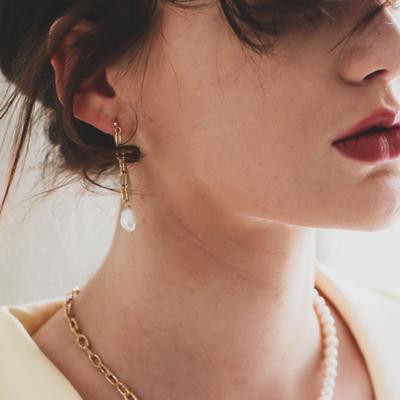 De,deer Cliff Freshwater Pearl Earrings [2103E008]