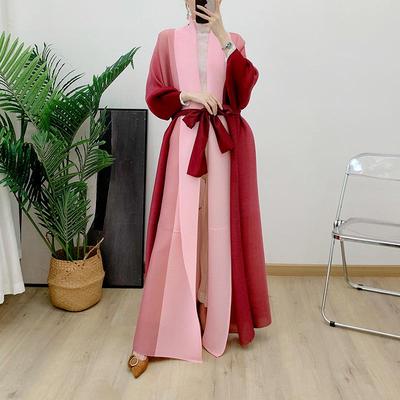 Gradient Women's Long Trench Coat - Spring/Autumn Loose Fit with Tie Belt, Plus Size, Pleated Slimming Cardigan