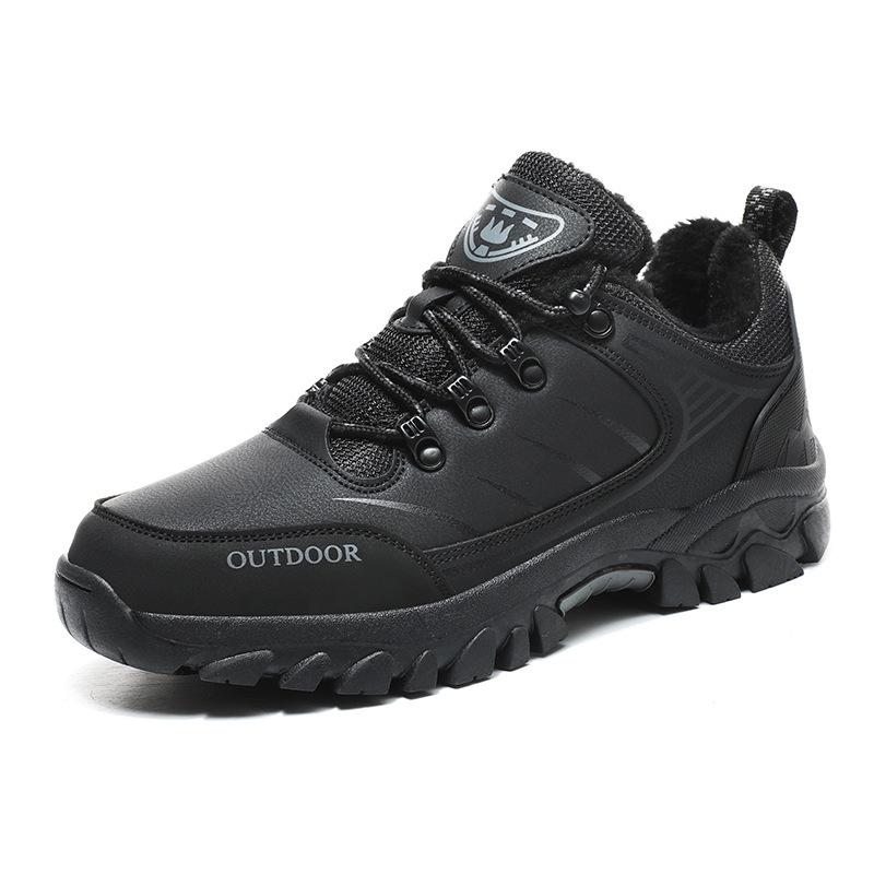 

New autumn and winter large size men s cotton shoes warm casual outdoor mountaineering hiking sports shoes travel shoes snow shoes 39 чорний
