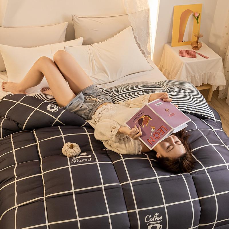 Skin Friendly Printed Winter Quilt