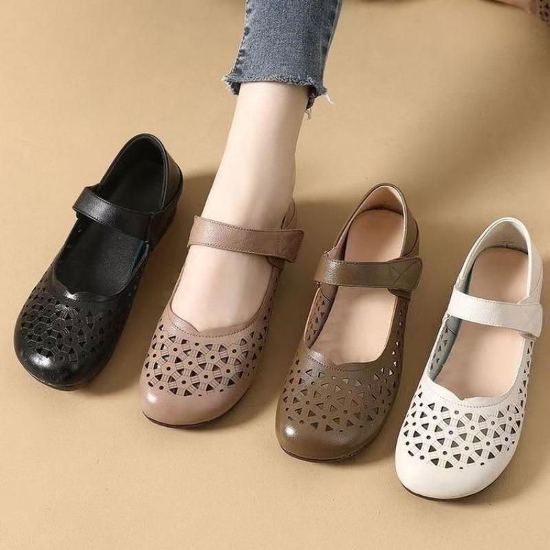 

Velcro Shoes Breathable Single Shoes with Soft Soles Anti-slip and Perforated 41 бежевий