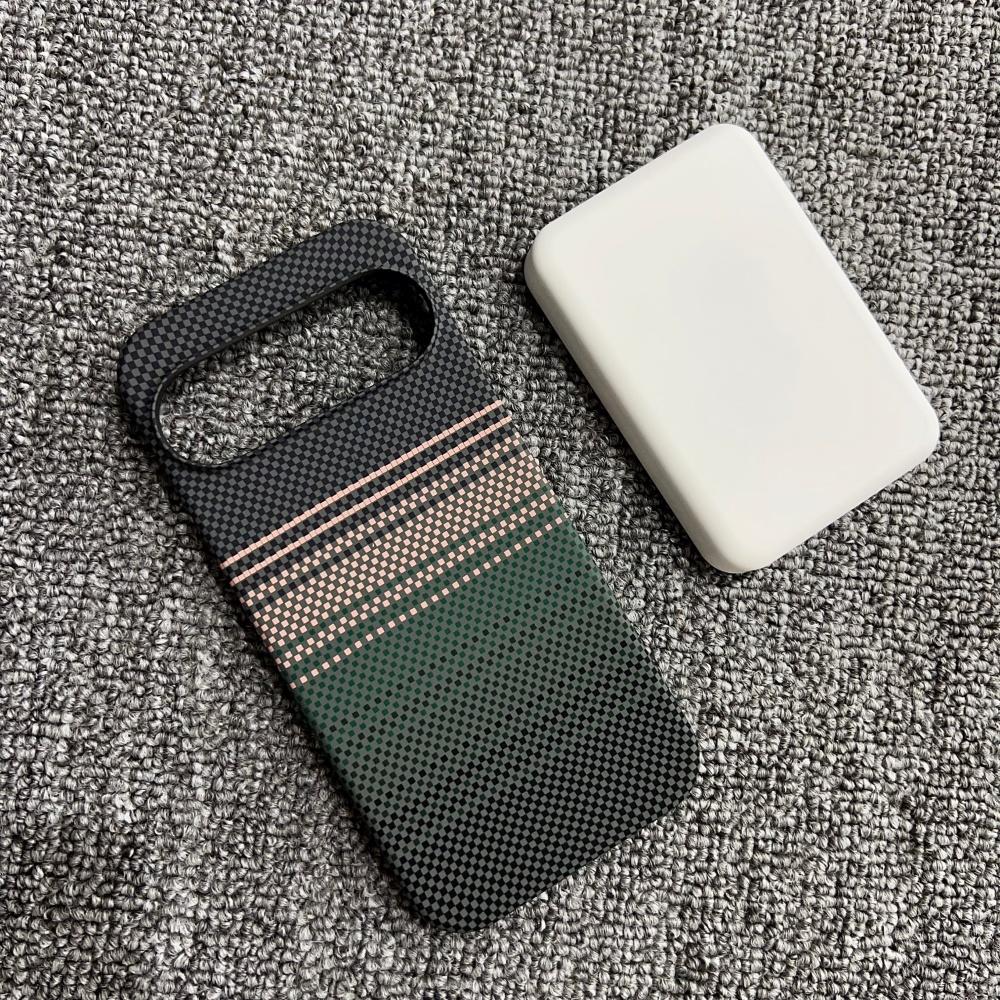 

Frosted Half Border Carbon Fiber Kevlar For Magsafe Phone Case For Google Pixel 10 9 Pro 10 ProXL Magnetic Wireless Charge Cover Google Pixel 10