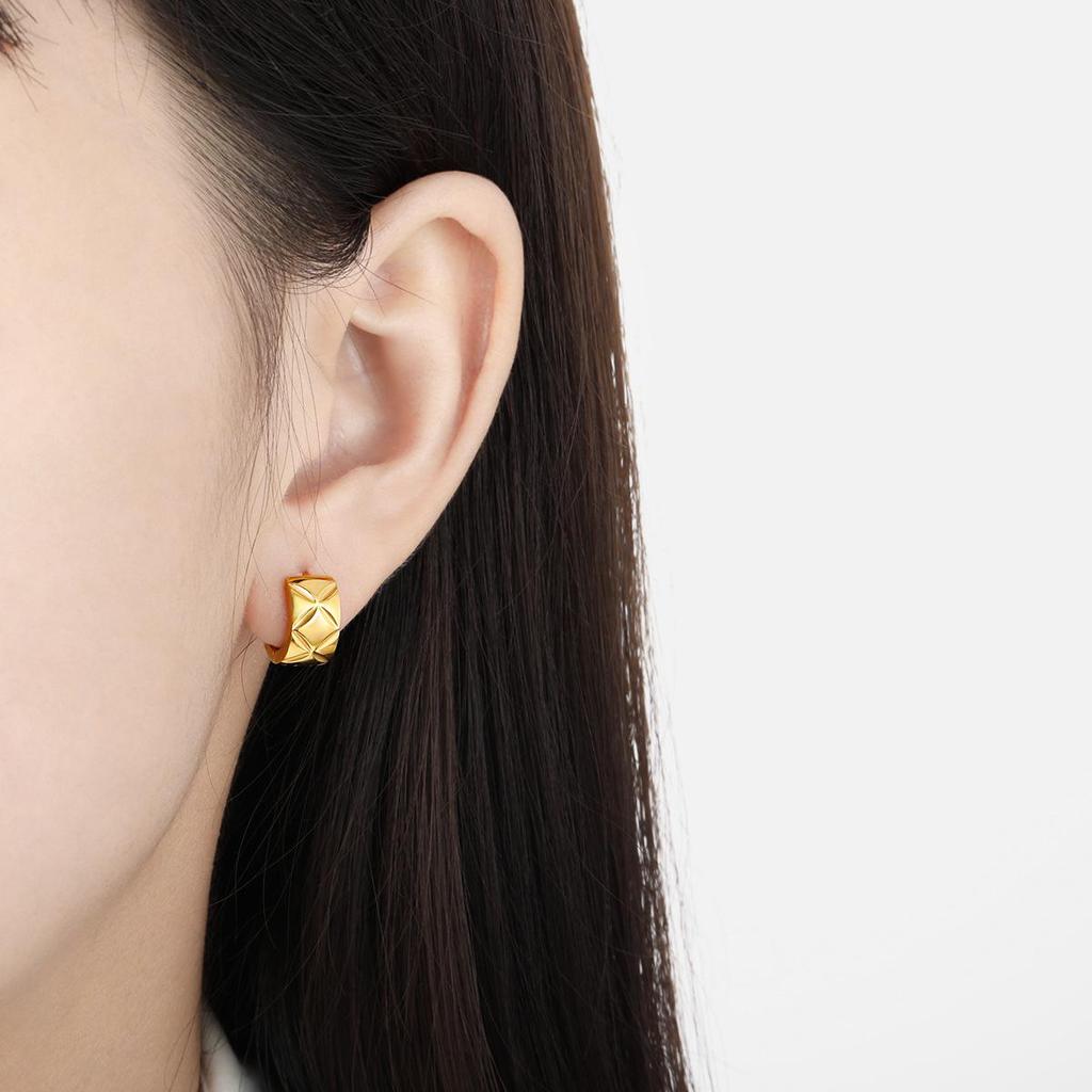 High-End Argyle Titanium Steel Ear Cuffs