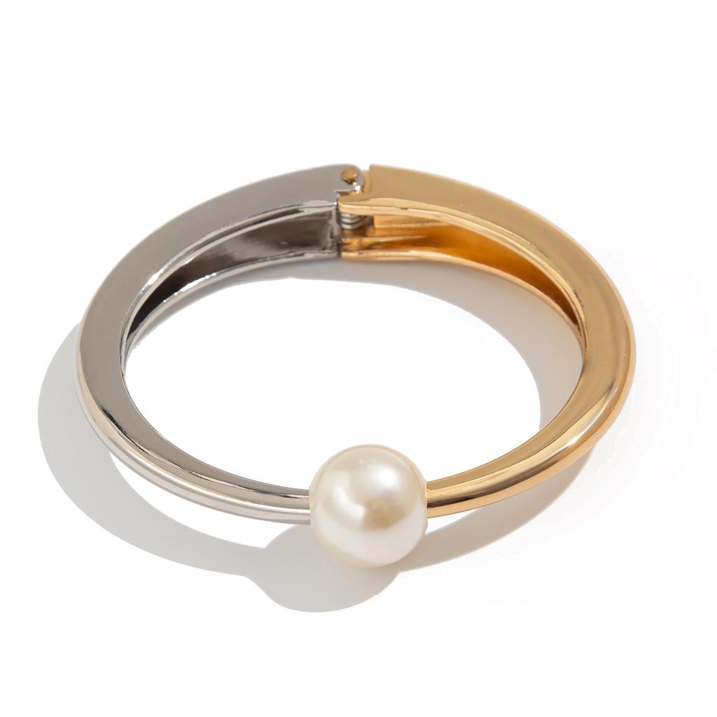 Imitation Pearl Spring Bracelet Women, Fashion Design Sense Metal Cut Surface Glossy Open Bracelet