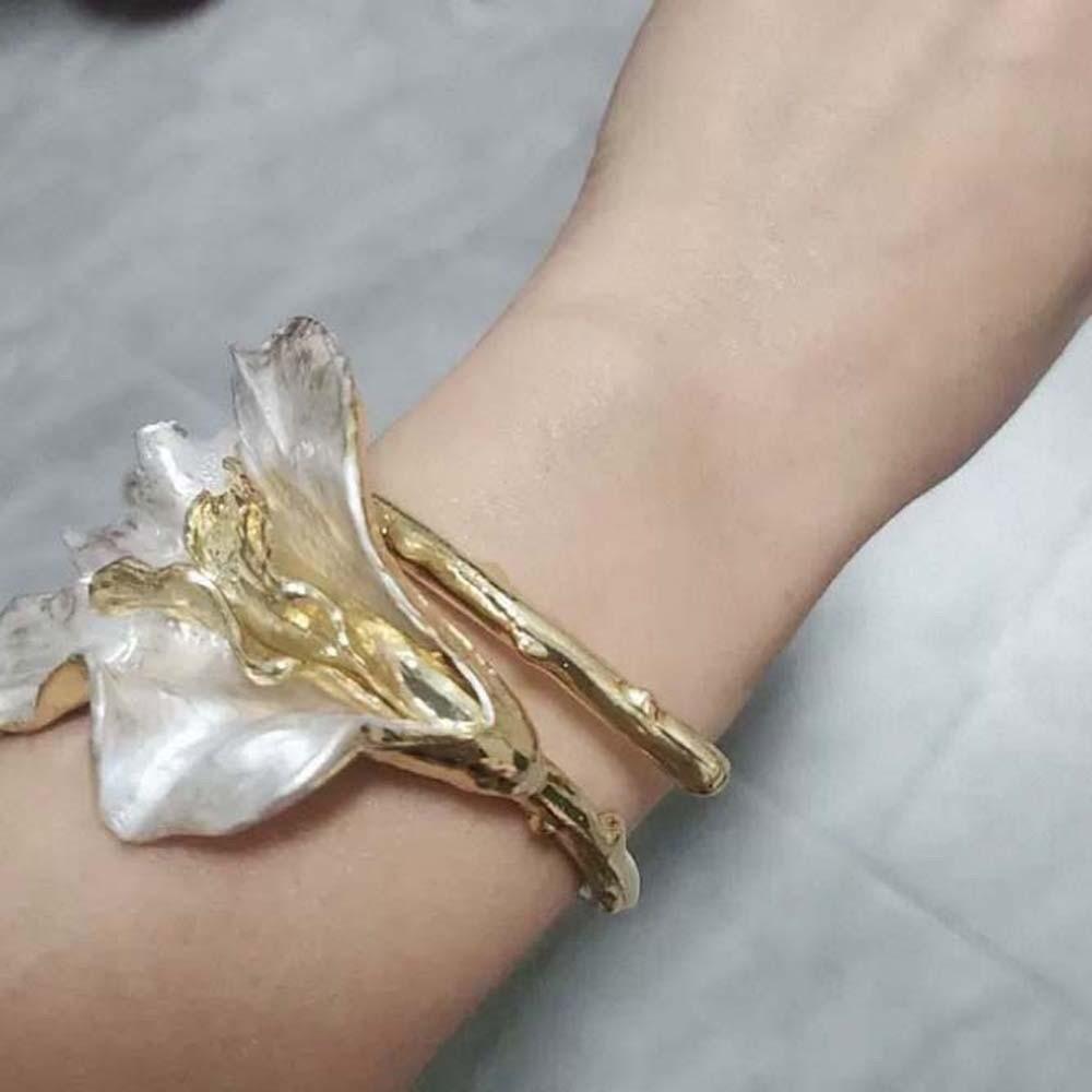Openable Golden and White Bangle Armlet Metal Flower Bracelet Classical Tulip Bangle  Girls