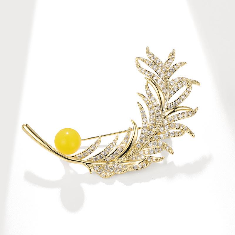 Bo Xin Yun Luxury Korean Zircon Feather Brooch with Freshwater Pearl and Agate.