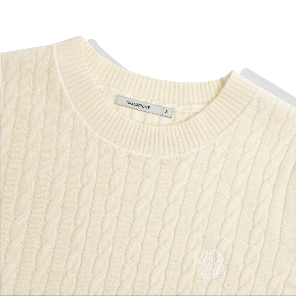 FILLUMINATE (W) Cable Round Knit - Ivory