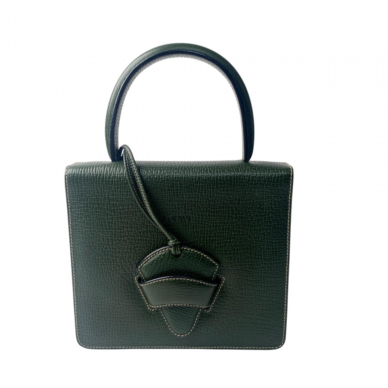 

Used LOEWEHandbag Green system leather Women